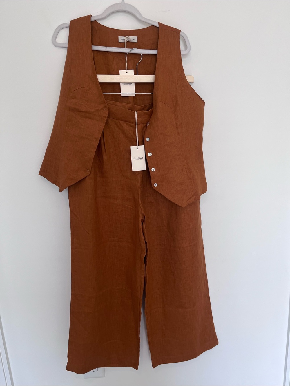 Rust Wide-Leg cropped linen pleated trousers  with Matching Vest